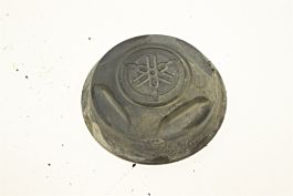 YAMAHA GRIZZLY 660 03 WHEEL CENTER CAP 5KM-2512A-00-00 #2 42470