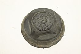 YAMAHA GRIZZLY 660 03 WHEEL CENTER CAP 5KM-2512A-00-00 #3 42470