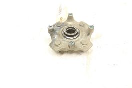 YAMAHA YXZ 1000 EPS 16 WHEEL HUB FRONT REAR 2HC-F5111-00-00 #3 48077