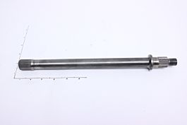 Yamaha 2016-2018 Wolverine  Middle Drive Gear Shaft 1 2MB-E761A-00-00
